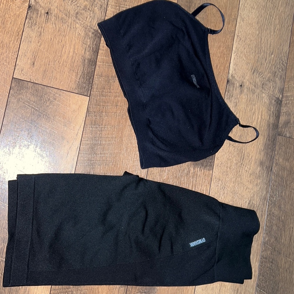 Gymshark flex set. Size medium